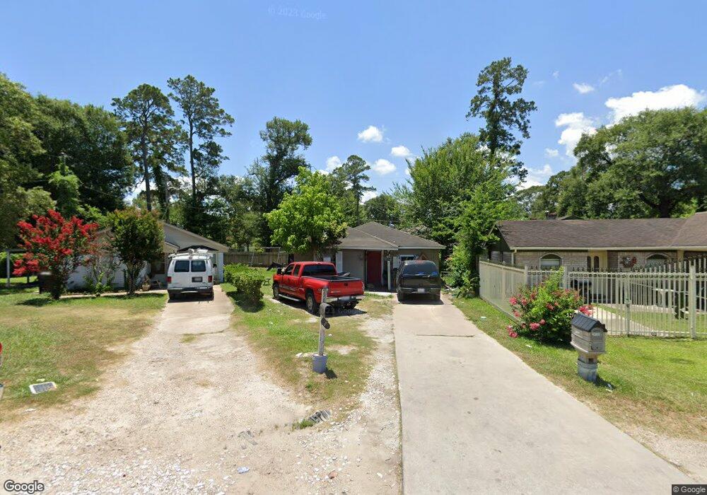 2413 Mayview Dr, Houston, TX 77091 - photo 1