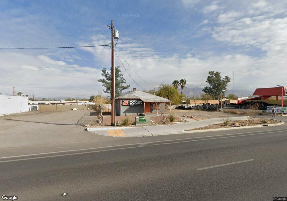 2419 N Geronimo Ave unit A, Tucson, AZ 85705 - photo 1