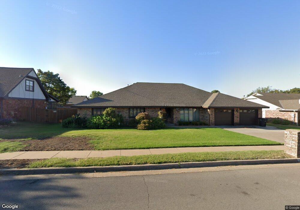 2549 Georgetown Dr, Bartlesville, OK 74006 - photo 1