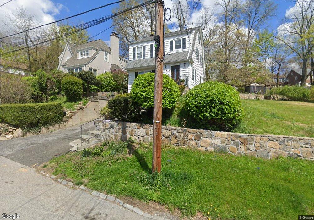 10 Beverly Rd, Yonkers, NY 10710 - photo 1