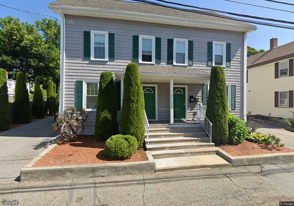 32 Cutter St unit right, Waltham, MA 02453 - photo 1