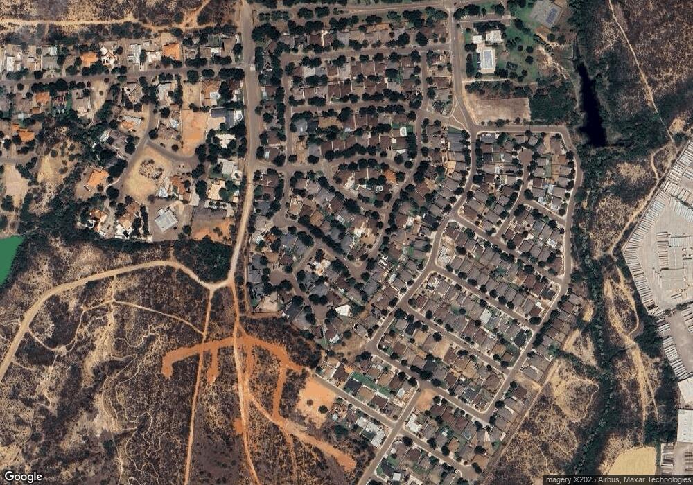 512 Nightingale Bend, Laredo, TX 78045 - photo 1