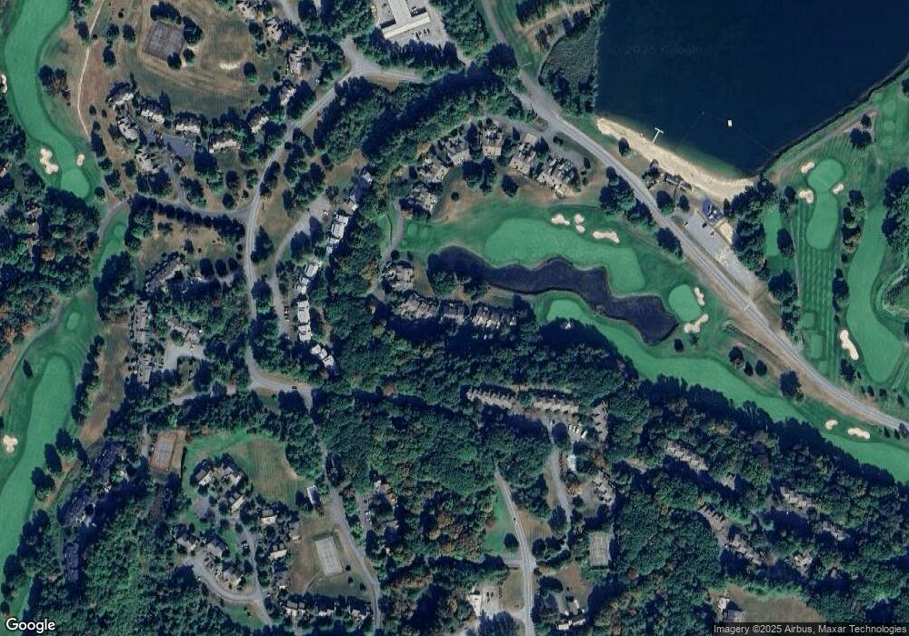 580 Murphys Rd unit B, Quechee, VT 05059 - photo 1