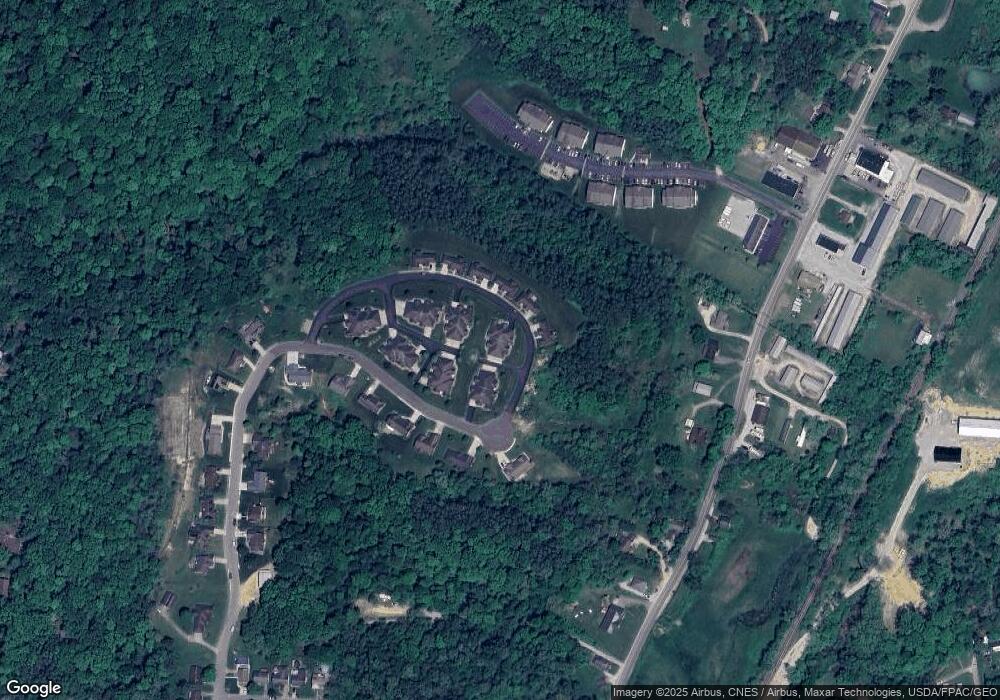 577 Edgehill Cir, Logan, OH 43138 - photo 1