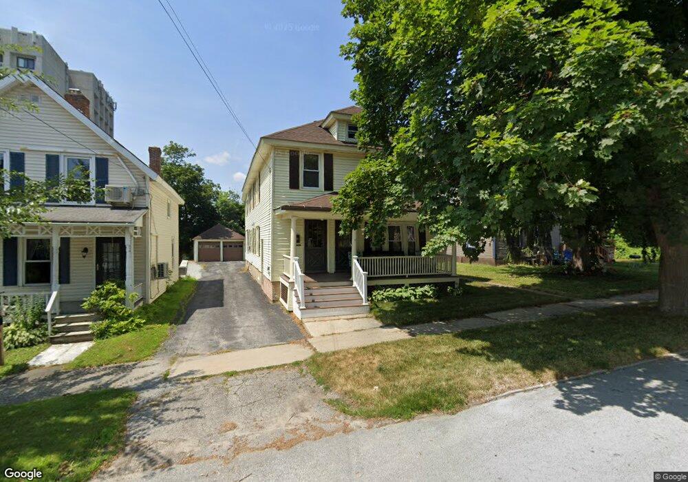 9 East St, Mendon, VT 05701 - photo 1