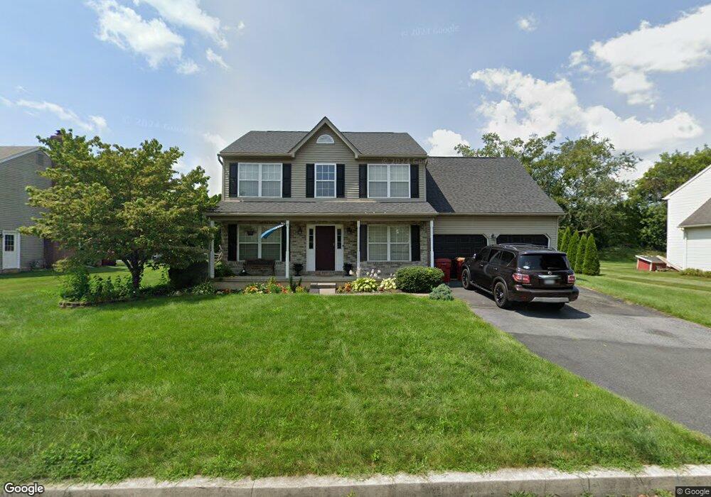 2720 Long Way, Easton, PA 18040 - photo 1