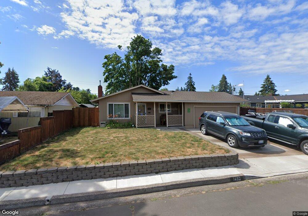 1453 W Fairview Dr, Springfield, OR 97477 - photo 1