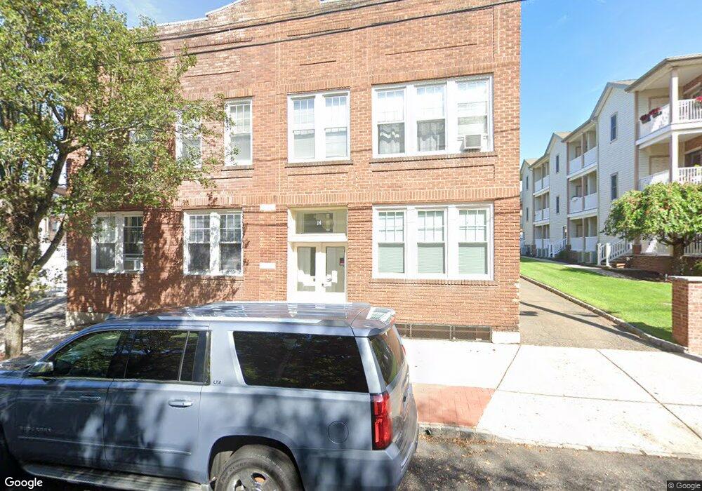 14 Baldwin St unit 3, Montclair, NJ 07042 - photo 1