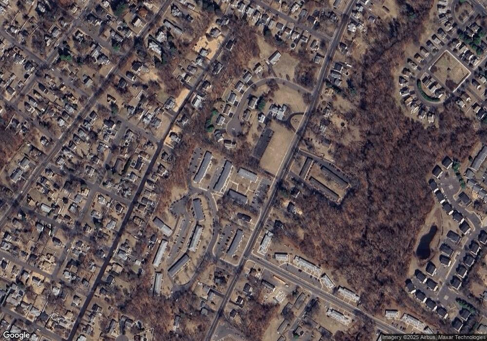 295 S Elm St unit 295, Wallingford, CT 06492 - photo 1