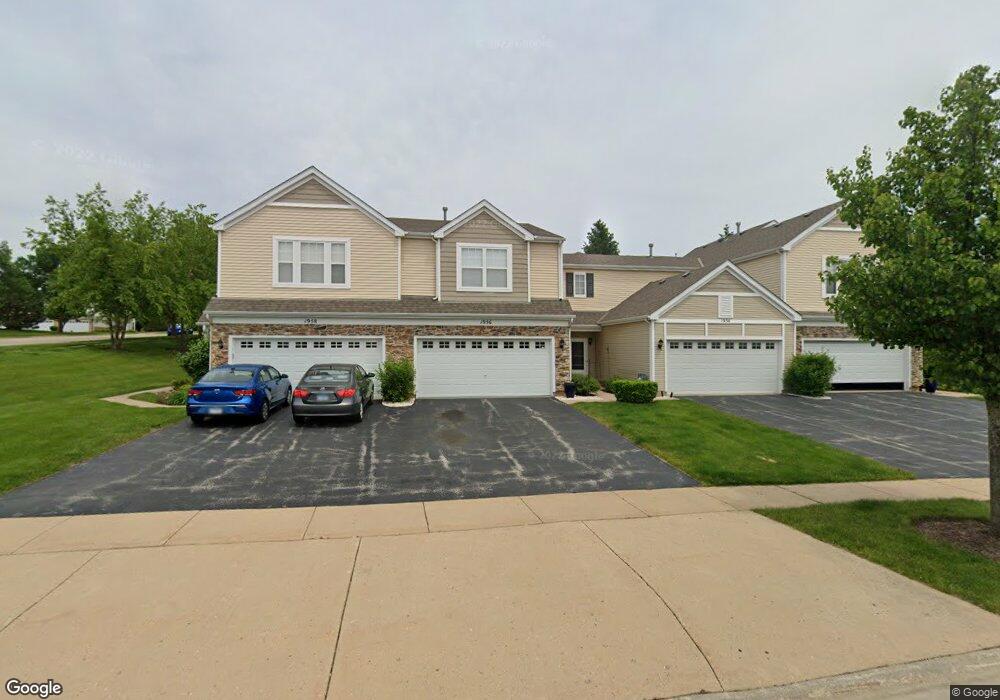 1956 Cobblestone Dr unit 342, Carpentersville, IL 60110 - photo 1