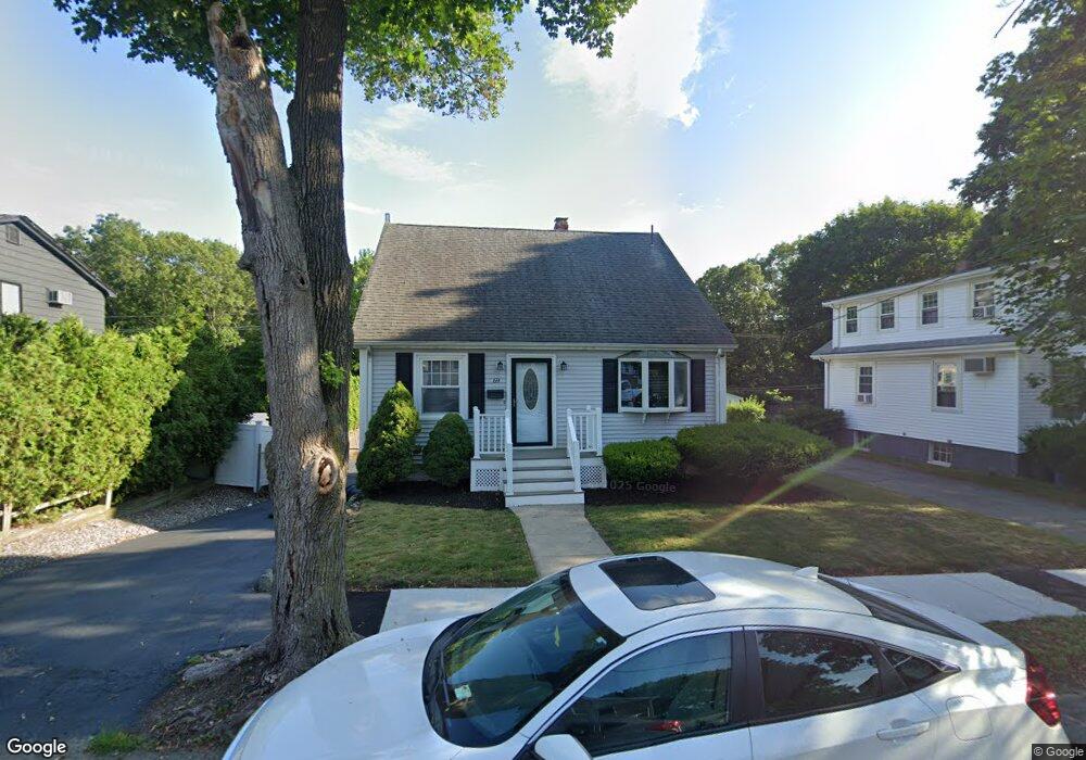 69 Auburn St, Saugus, MA 01906 - photo 1
