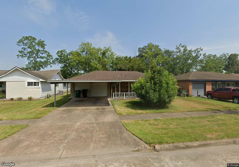 10303 Southport Dr, Houston, TX 77089 - photo 1