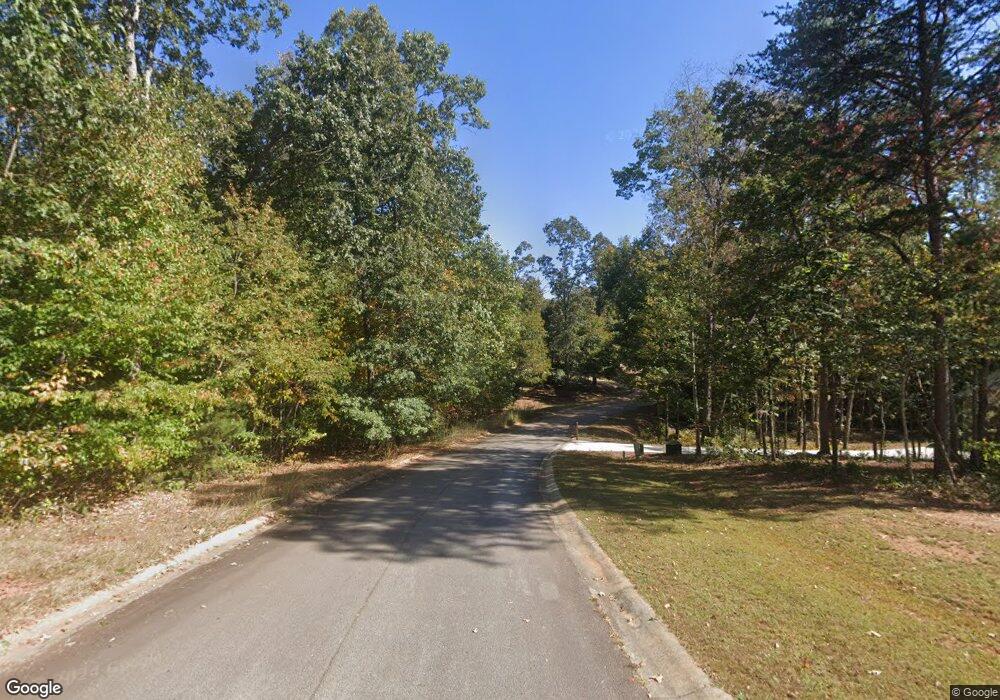 114 Oakleaf Dr, Clarkesville, GA 30523 - photo 1