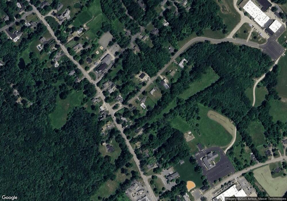 9 School St, Hampstead, NH 03841 - photo 1