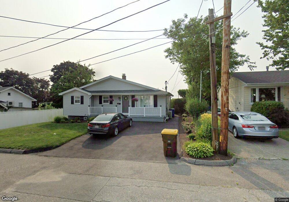 13 Shepard St, Fall River, MA 02724 - photo 1