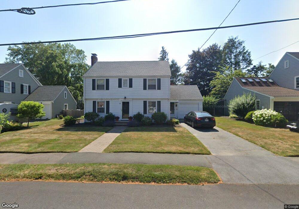 10 Miles Standish Rd, Marblehead, MA 01945 - photo 1