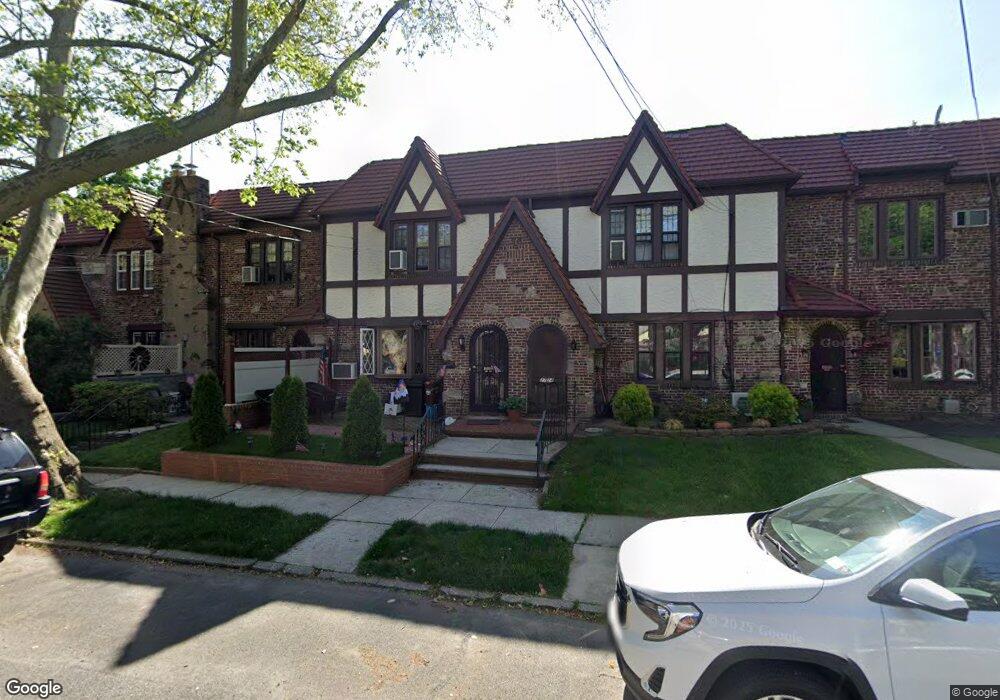 2726 167th St, Flushing, NY 11358 - photo 1