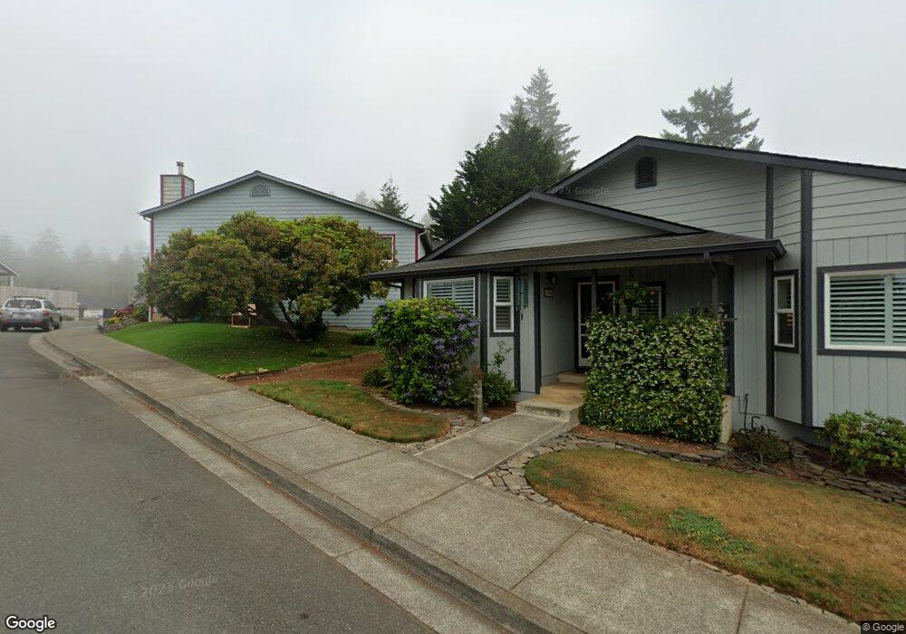 1306 Seacrest Ln, Brookings, OR 97415 - photo 1