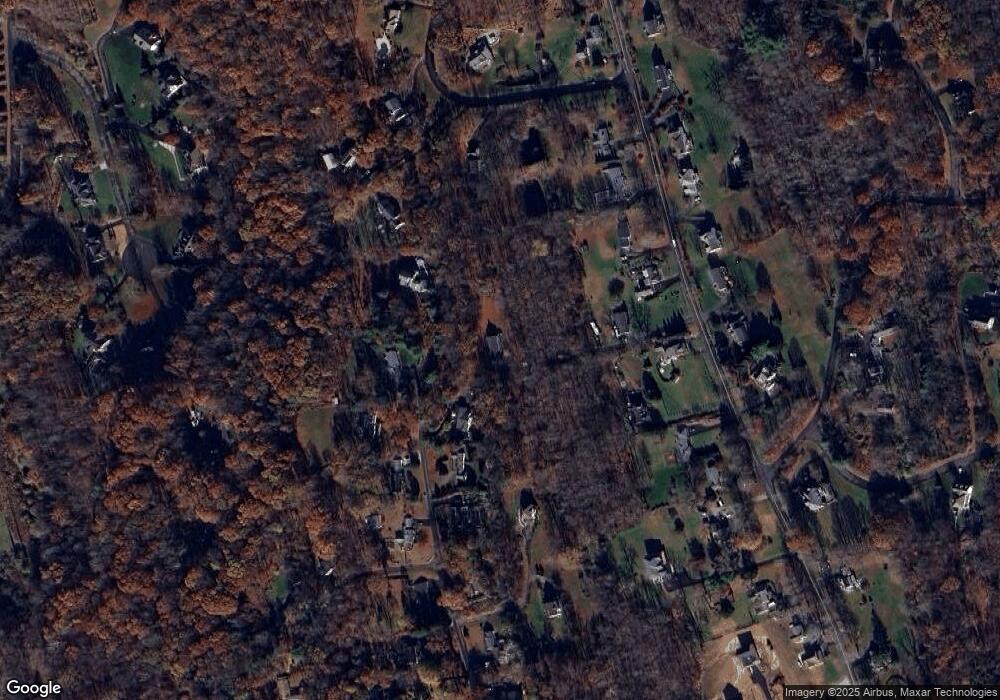 4 Ashliegh Ln, Brookfield, CT 06804 - photo 1