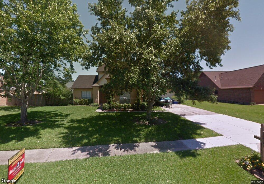 1112 Tipperary Ave, Friendswood, TX 77546 - photo 1