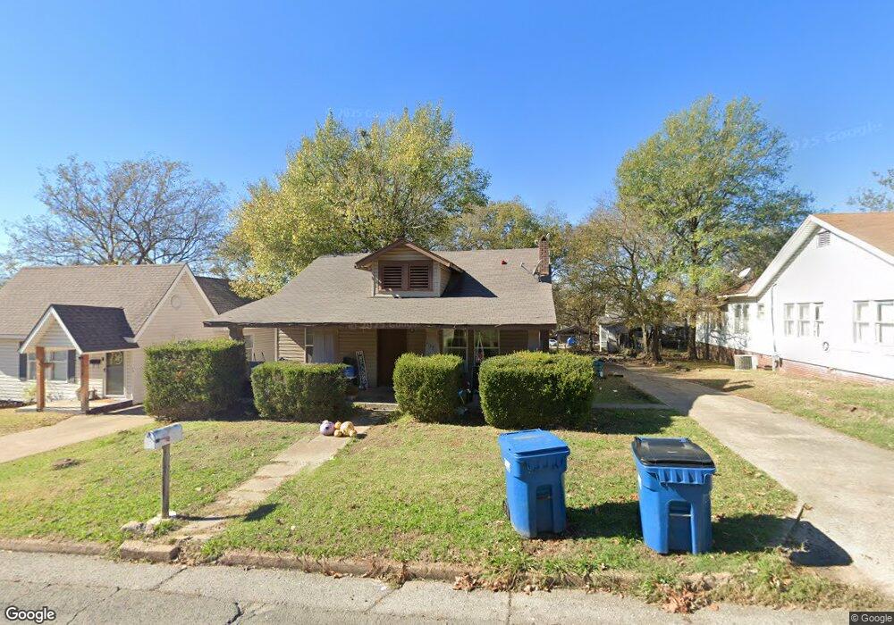 1117 S 3rd St, McAlester, OK 74501 - photo 1