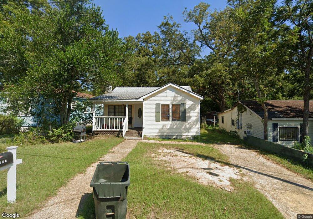 1761 Lake St, Dothan, AL 36303 - photo 1