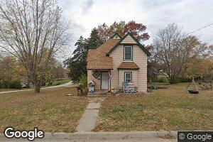 406 SE Vine St, Leon, IA 50144