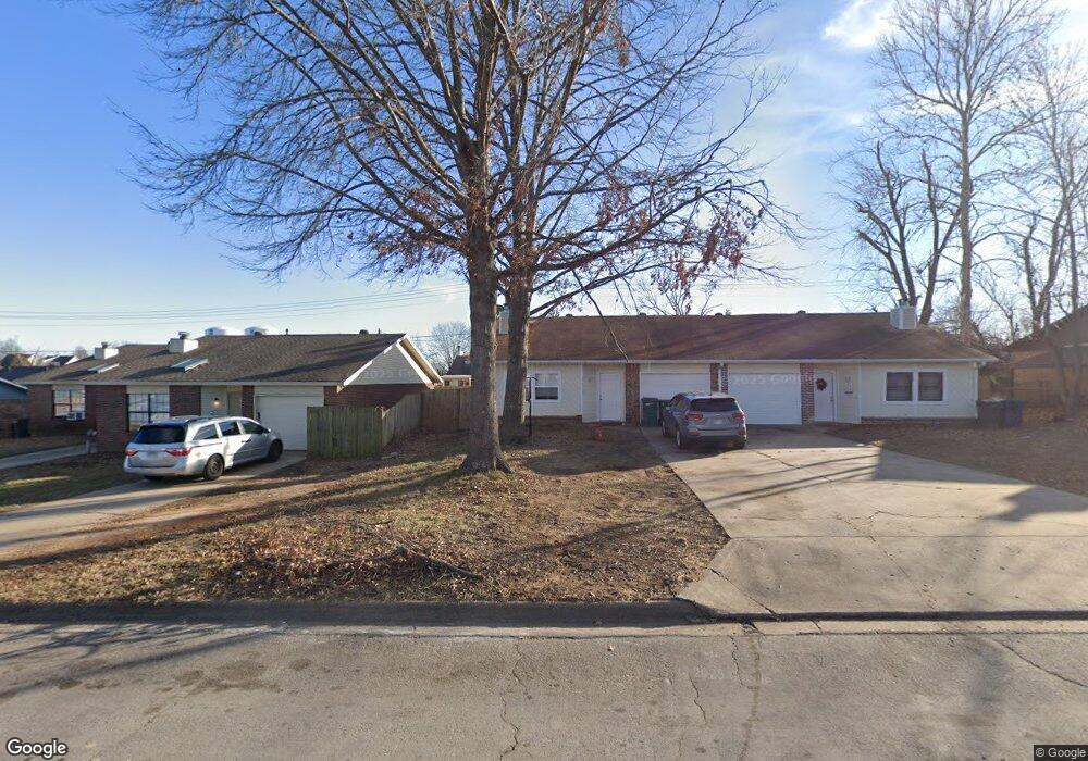 2432 W Olrich St, Rogers, AR 72758 - photo 1