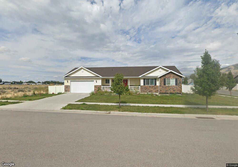 985 E Hyrum Blvd, Hyrum, UT 84319 - photo 1