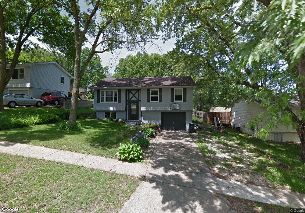 213 Loomis Ave, Des Moines, IA 50315 - photo 1