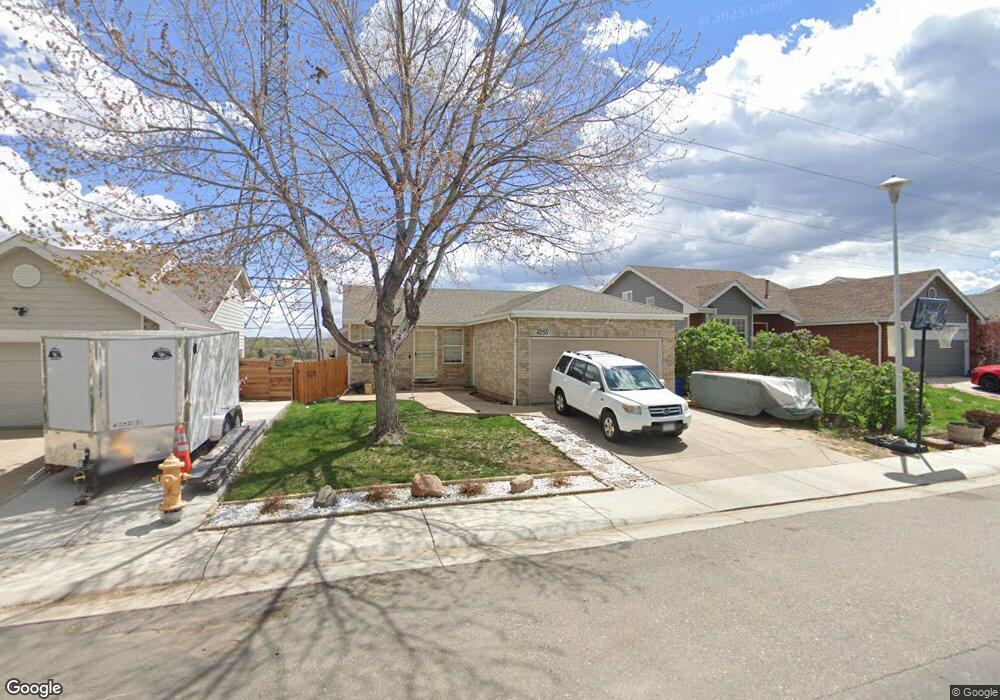 4250 S Halifax Way, Aurora, CO 80013 - photo 1