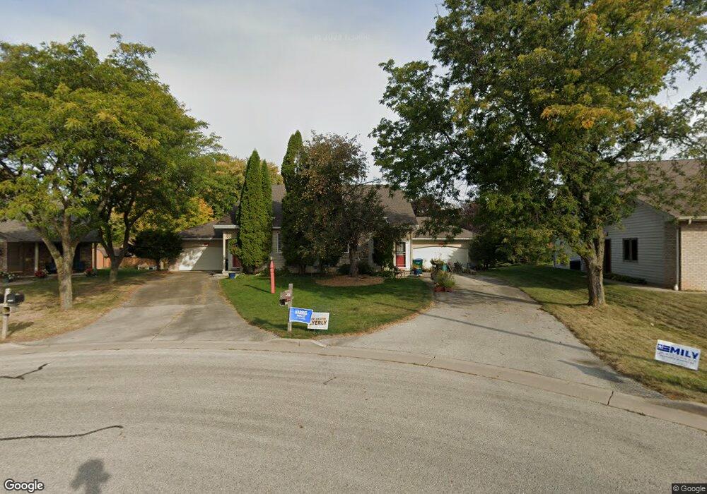 2970 W Creek Valley Ln, Appleton, WI 54914 - photo 1