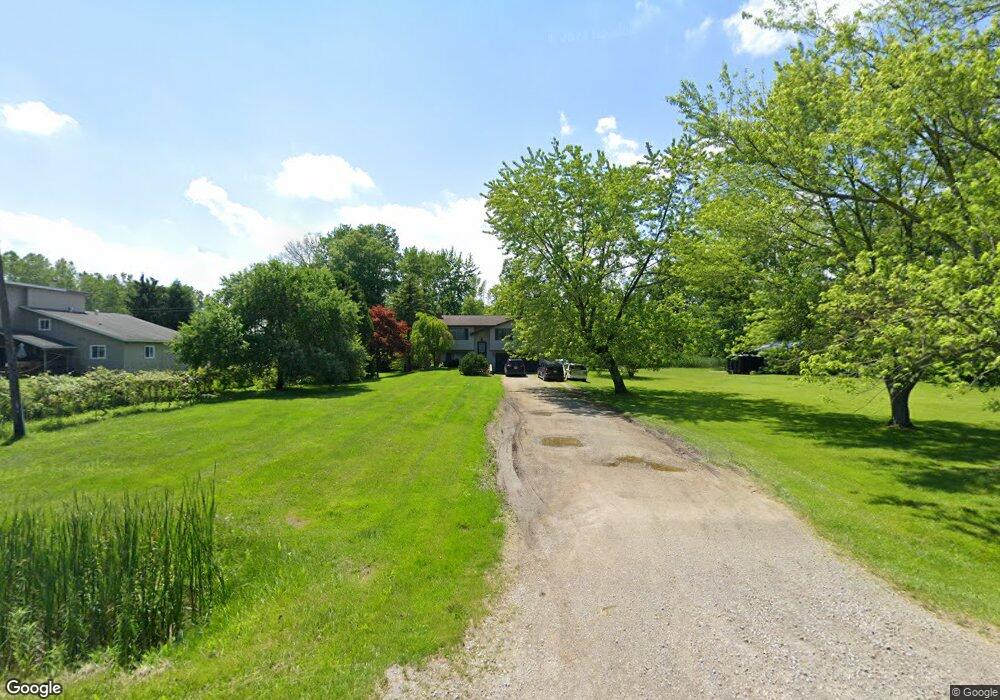 8263 Exeter Rd, Carleton, MI 48117 - photo 1