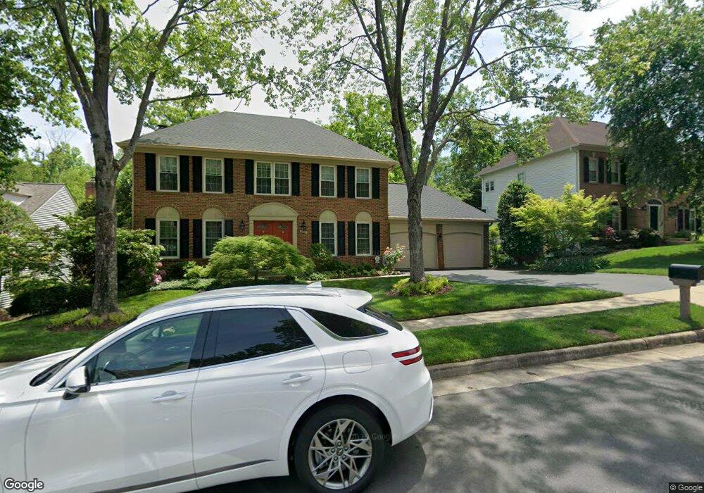 8345 Argent Cir, Fairfax Station, VA 22039 - photo 1