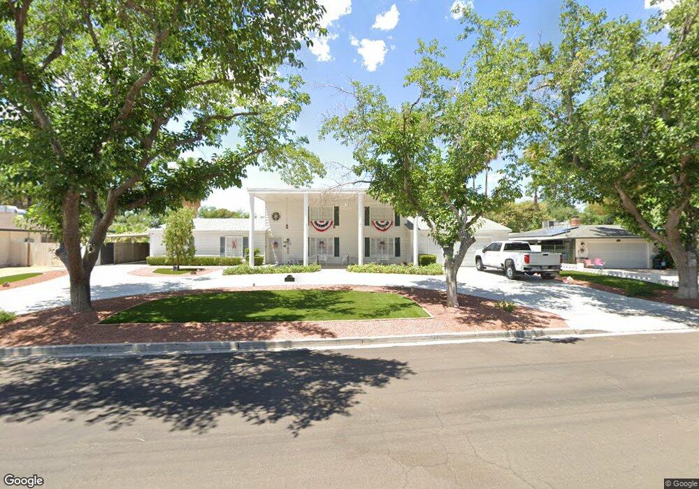 4183 E Pinecrest Cir, Las Vegas, NV 89121 - photo 1