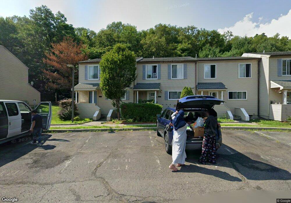 1101 Ramapo Brae Ln, Mahwah, NJ 07430 - photo 1