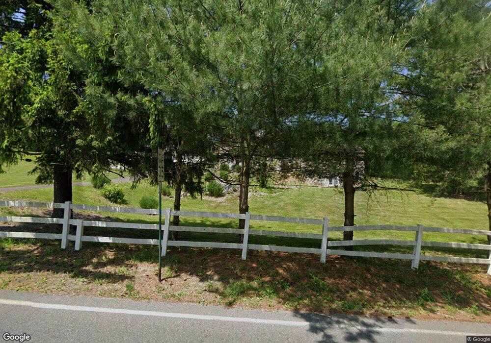 1227 Grosstown Rd, Pottstown, PA 19464 - photo 1