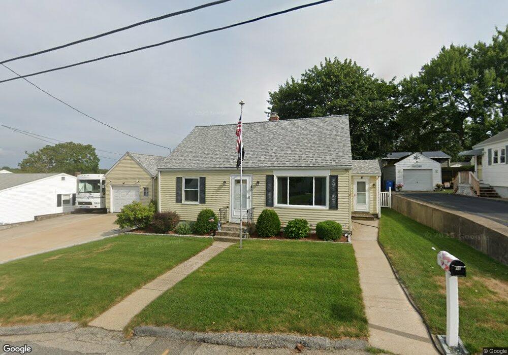 45 Mcgirr St, Cumberland, RI 02864 - photo 1