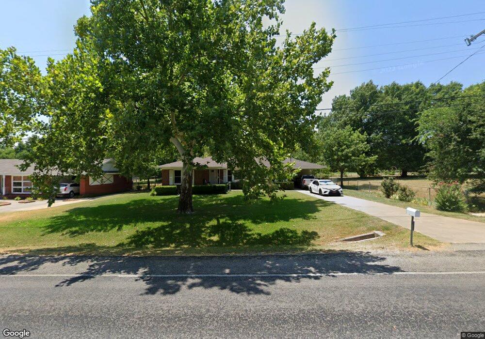 1615 Old Denton Rd, Gainesville, TX 76240 - photo 1