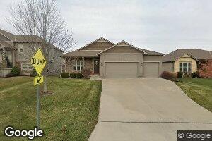 5904 Simple Ln, Lawrence, KS 66049