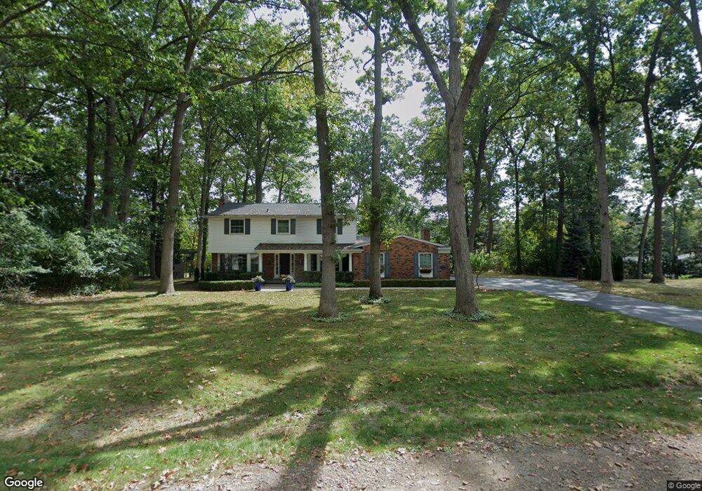 4407 Derry Rd, Bloomfield Hills, MI 48302 - photo 1