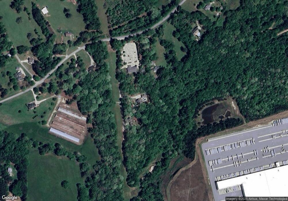 135 Springfield Ln, Braselton, GA 30517 - photo 1