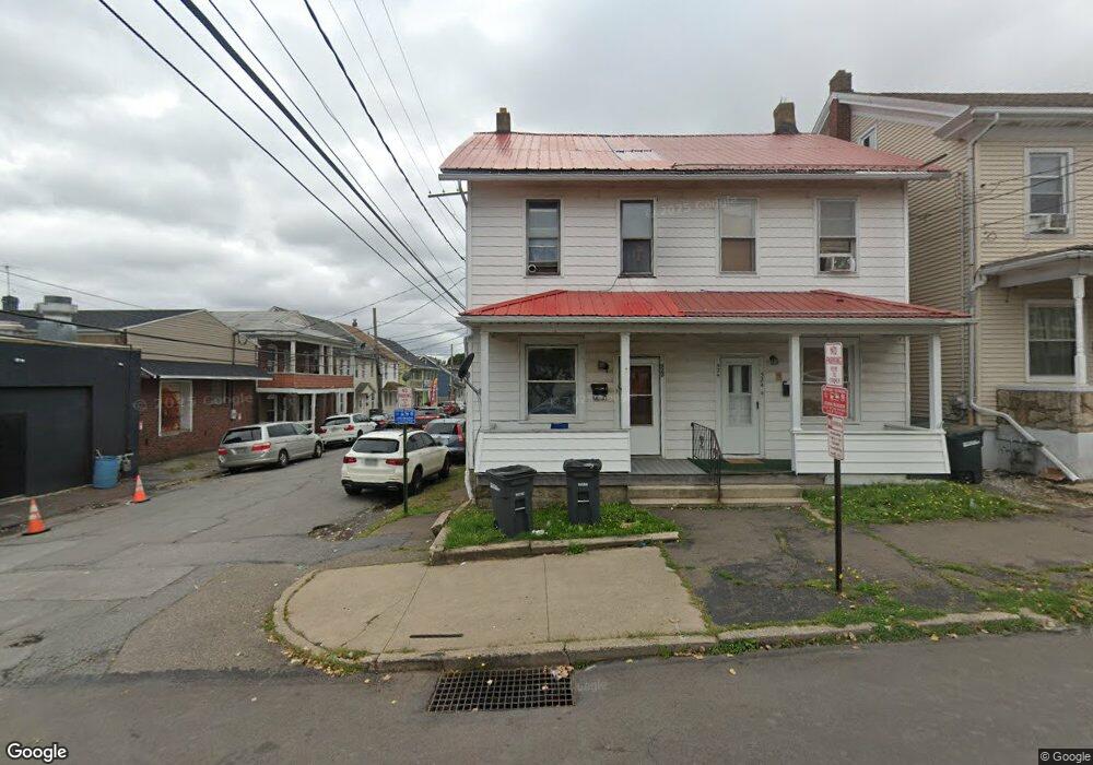 522 Carson St, Hazleton, PA 18201 - photo 1