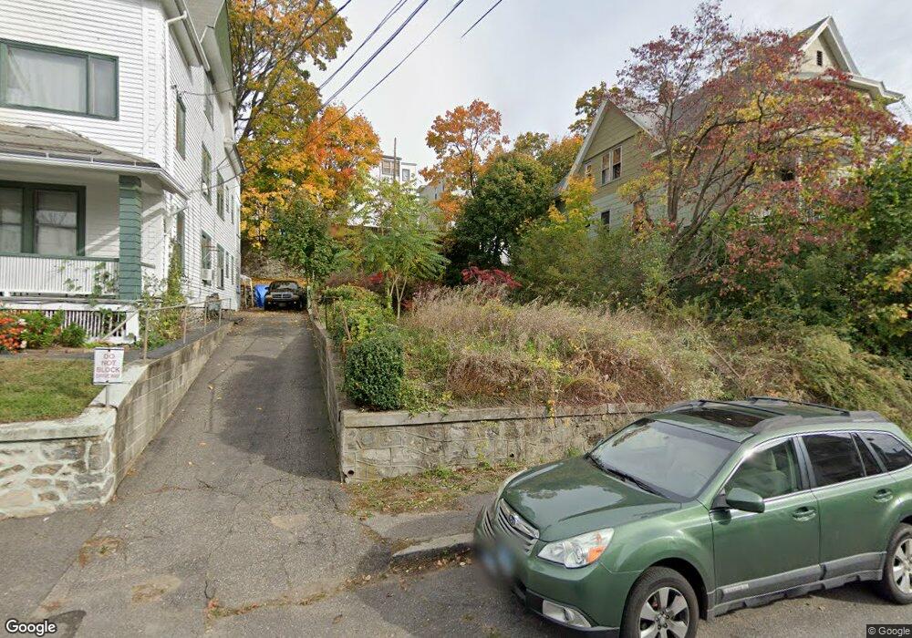 67 Southview St, Waterbury, CT 06706 - photo 1