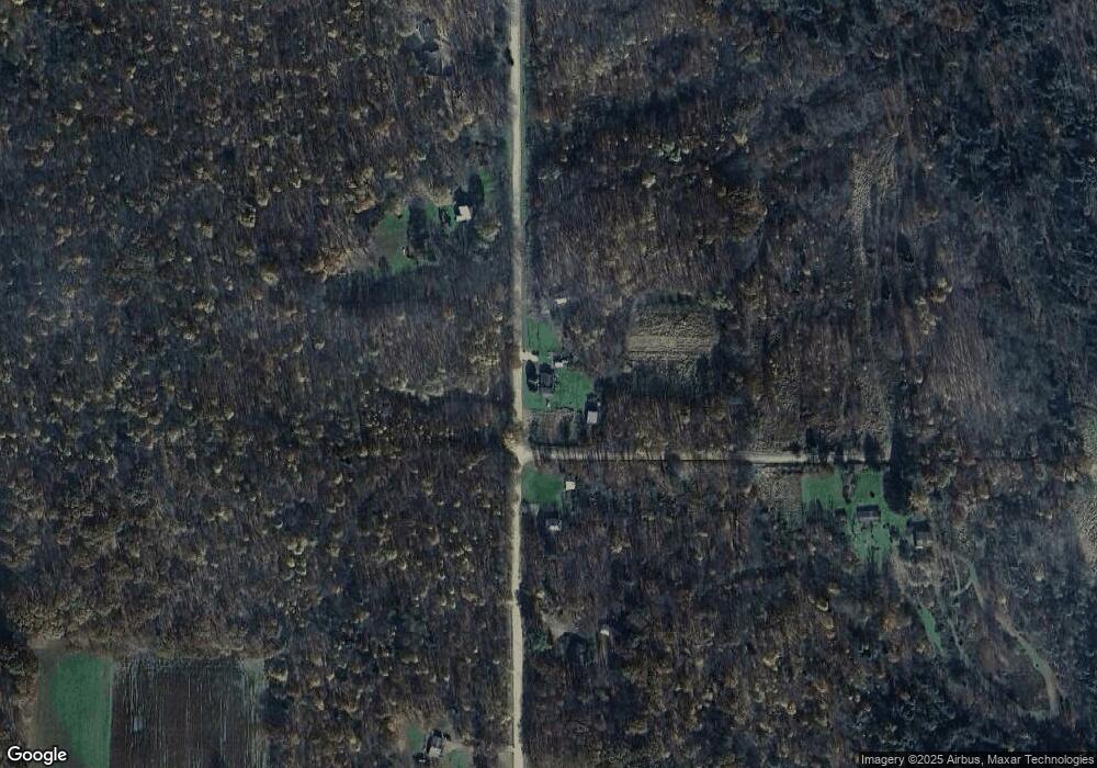 21332 Hillview Rd, Saegertown, PA 16433 - photo 1