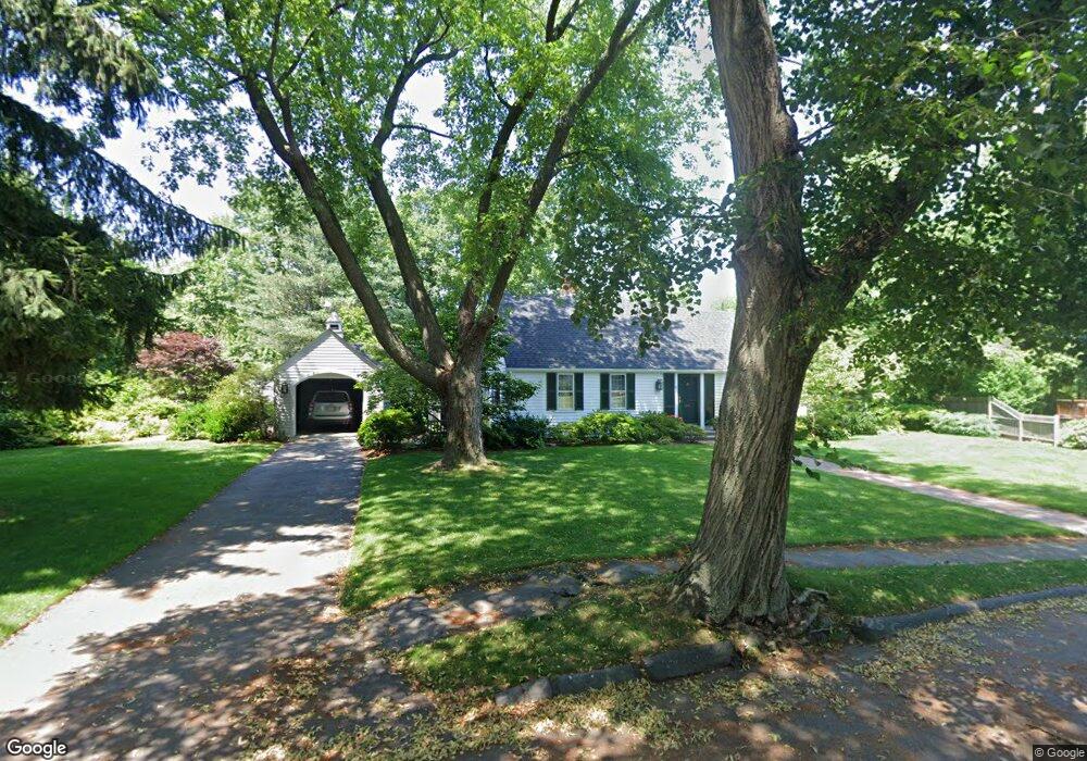 12 Rainbow Rd, Marblehead, MA 01945 - photo 1