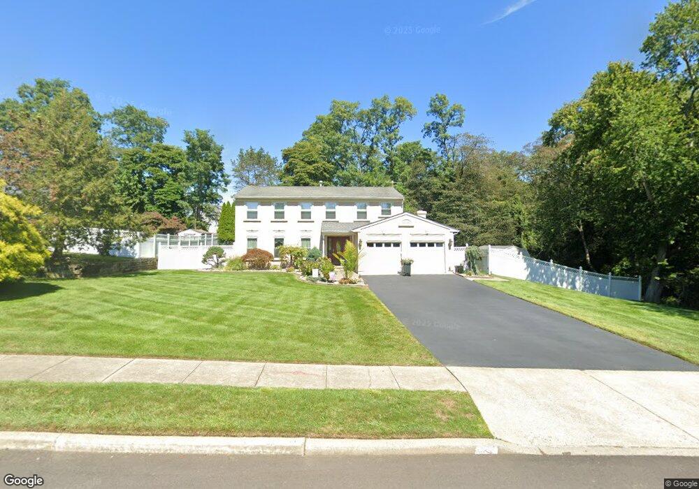 8 Mistletoe Ct, Howell, NJ 07731 - photo 1