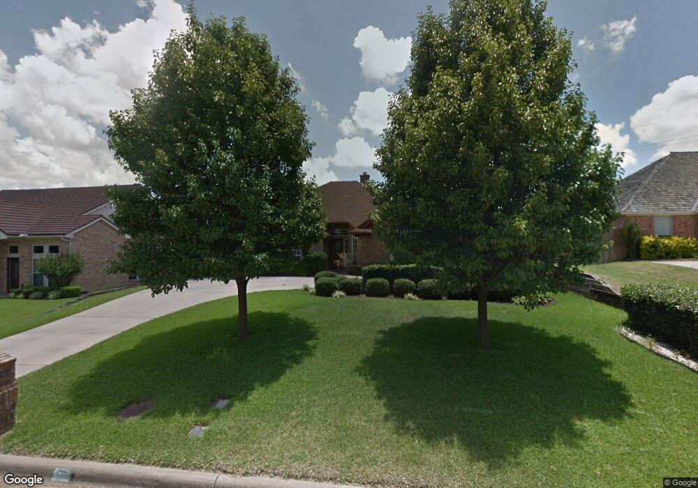 717 Herman Dr, Hurst, TX 76054 - photo 1