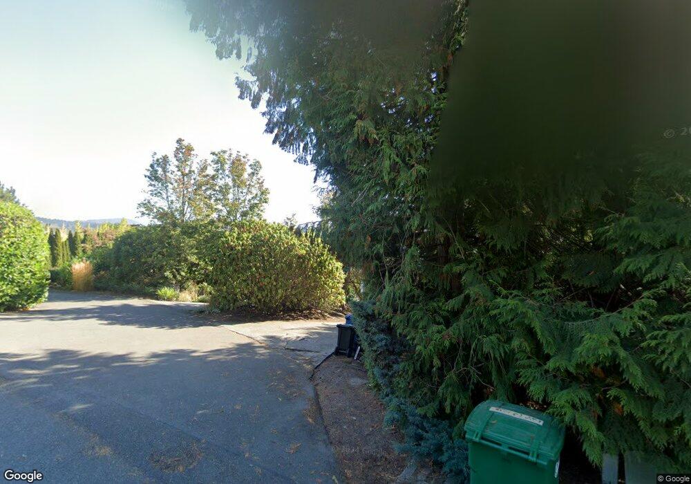 8300 Avalon Dr, Mercer Island, WA 98040 - photo 1