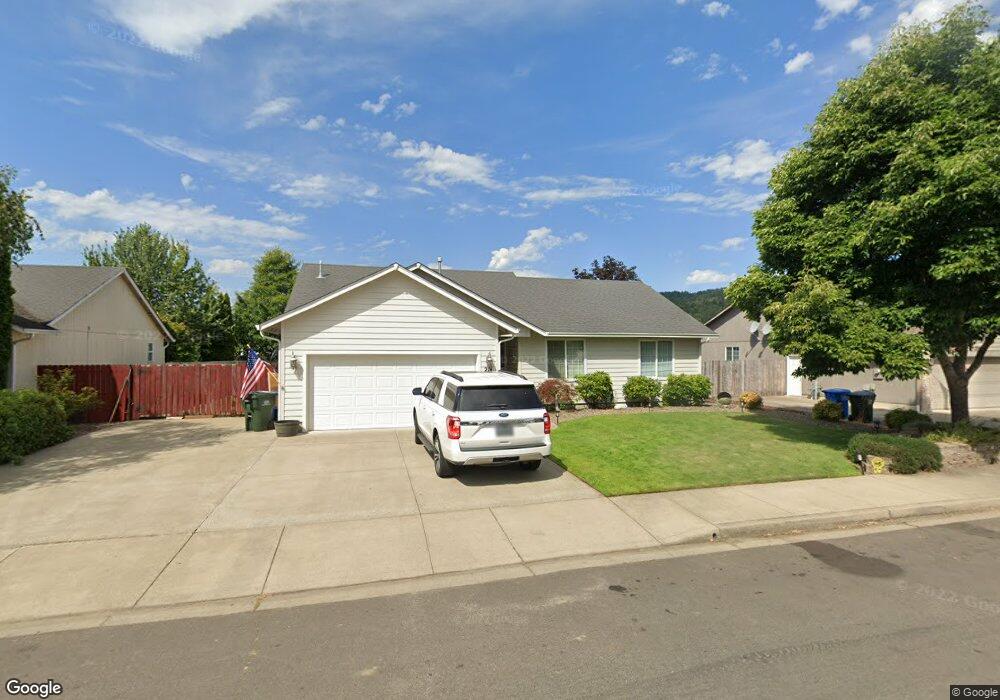 214 Montclair Dr, Sutherlin, OR 97479 - photo 1